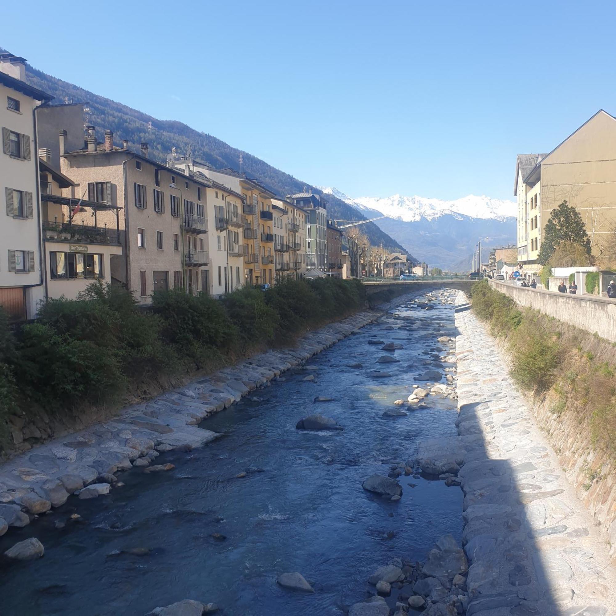 Appartamento Il Rosone Tirano Esterno foto